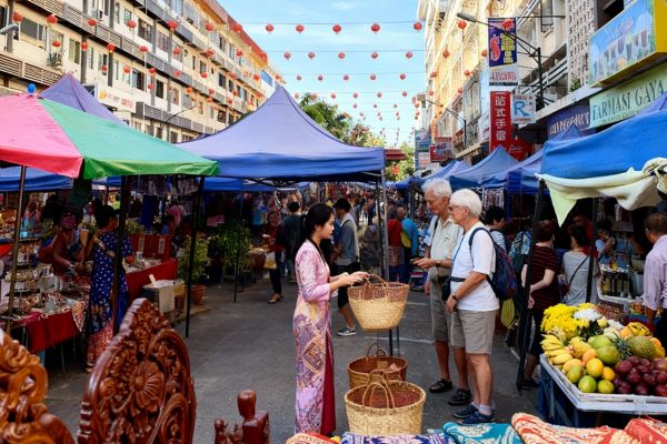 Gaya Street Market — a colorful showcase of Sabah’s cultural heritage.